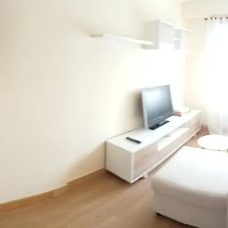 Donato Apartment *